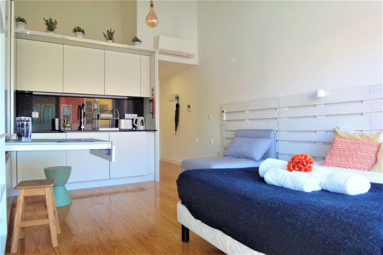 Sunny Terrace Almada Apartament Porto
